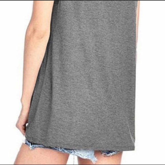 “Beer Me” Graphic Tank Size 2X - Picture 4 of 6